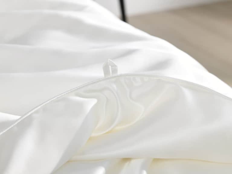 Summer Weight Silk Filled Comforter With Silk Shell - Online Exclusive image