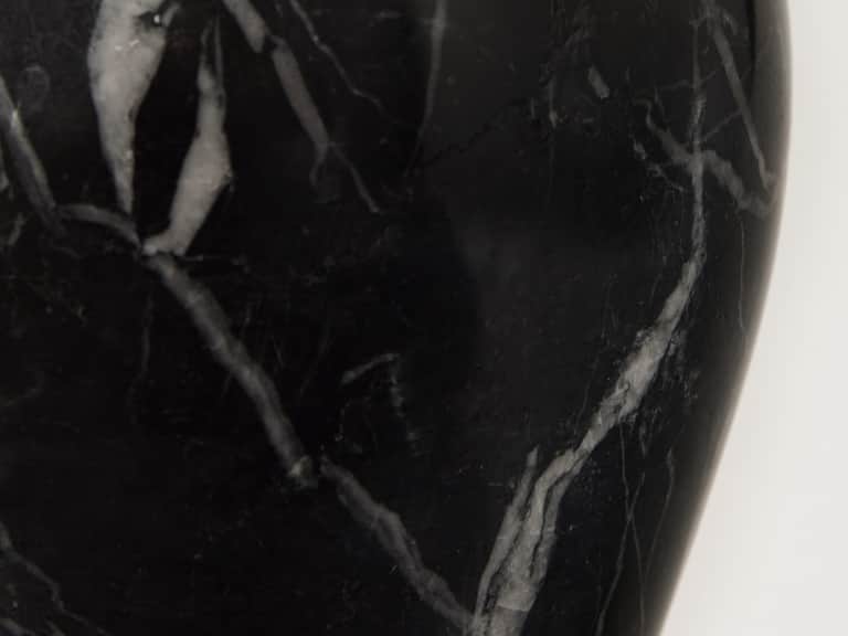 Vara Vase image
