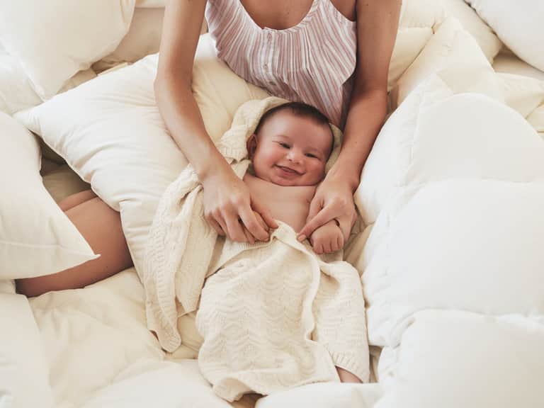 Wren Organic Knit Baby Gift Set image