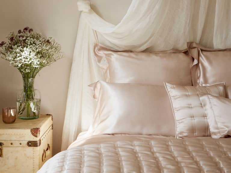 Beauty Box Mulberry Silk Pillowcase Blush image