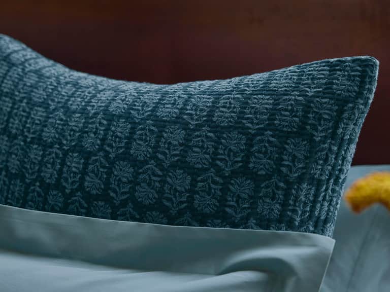 Mirada Organic Matelasse Sham image