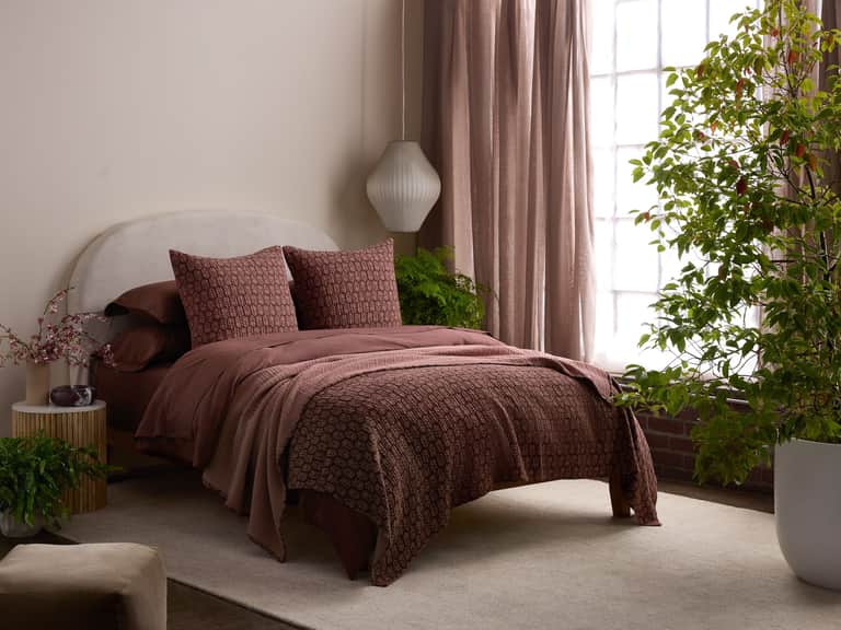 Mirada Organic Matelasse Coverlet image