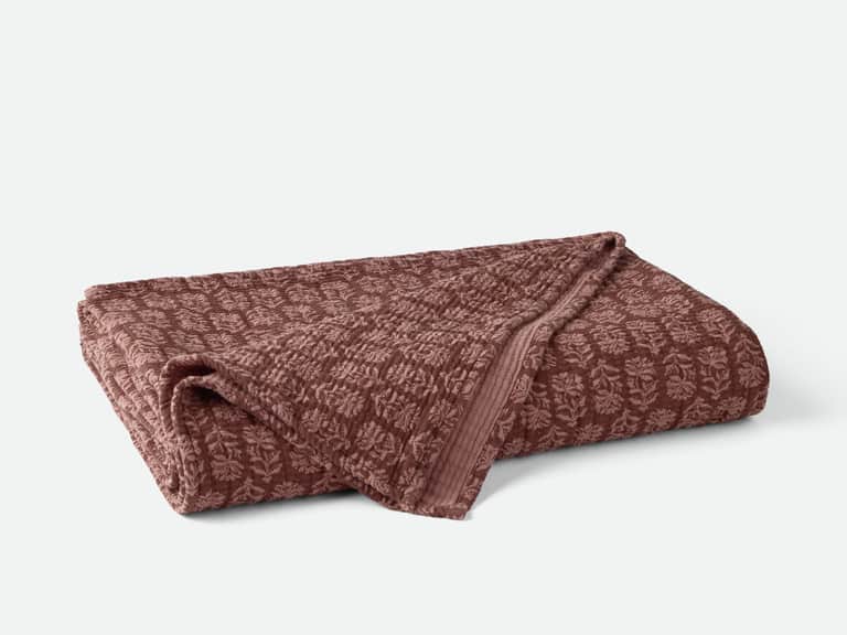 Mirada Organic Matelasse Coverlet image