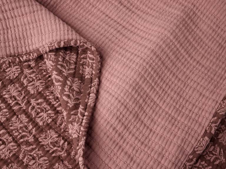Mirada Organic Matelasse Coverlet image
