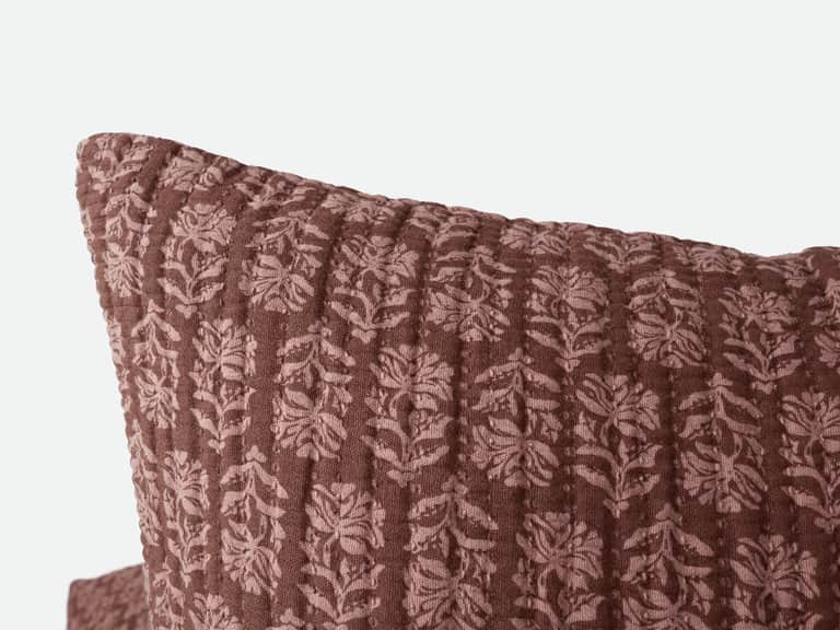Mirada Organic Matelasse Sham image