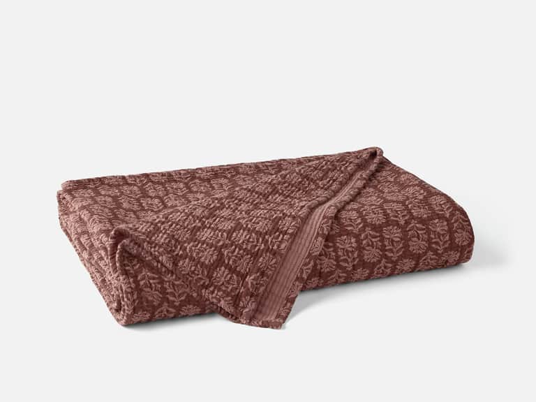 Mirada Organic Matelasse Throw image
