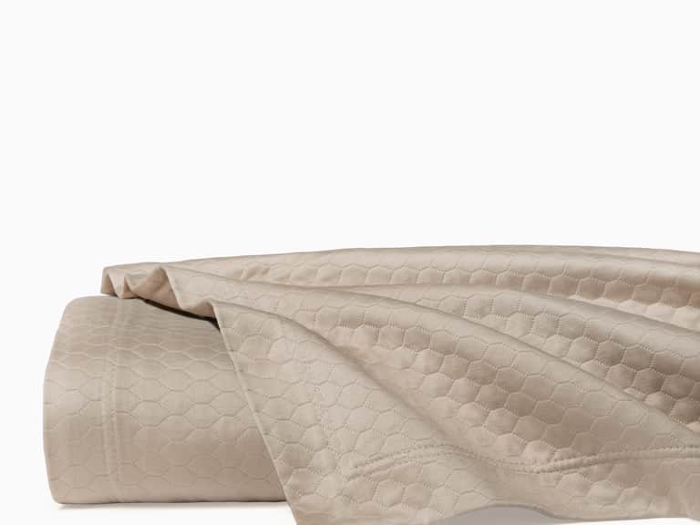 Favo Coverlet image
