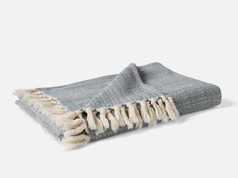 Lido Organic Throw