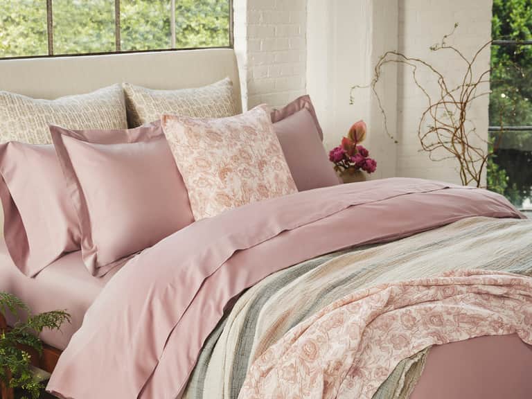 Balboa Organic Matelasse Print Throw image