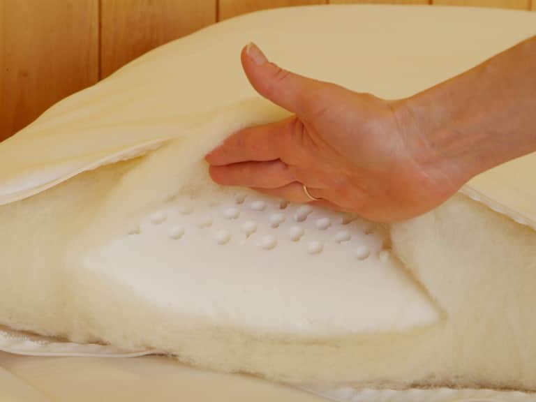 Natural Wool-Wrapped Latex Bed Pillow image