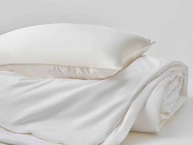 All Season Silk Filled Comforter with Cotton Shell image