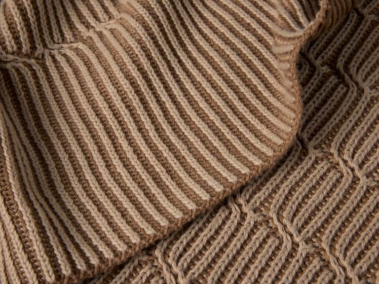 Ivy Organic Knit Throw image