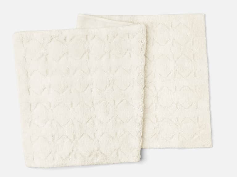 Diamond Shag Organic Bath Rug image