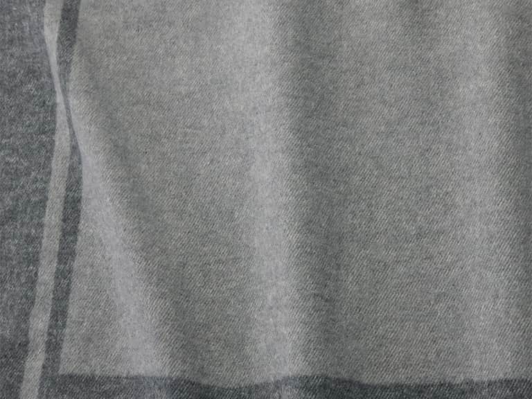 Viletta Throw image