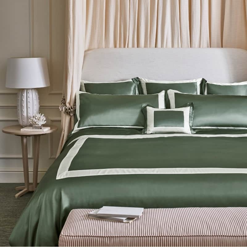 Ashdown Silk Duvet Cover close-up texture