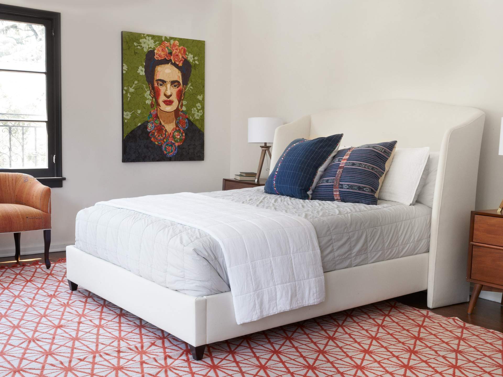 Emma Bed - Thumbnail 2