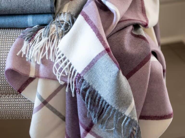 Mika Baby Alpaca Throw - Thumbnail 4