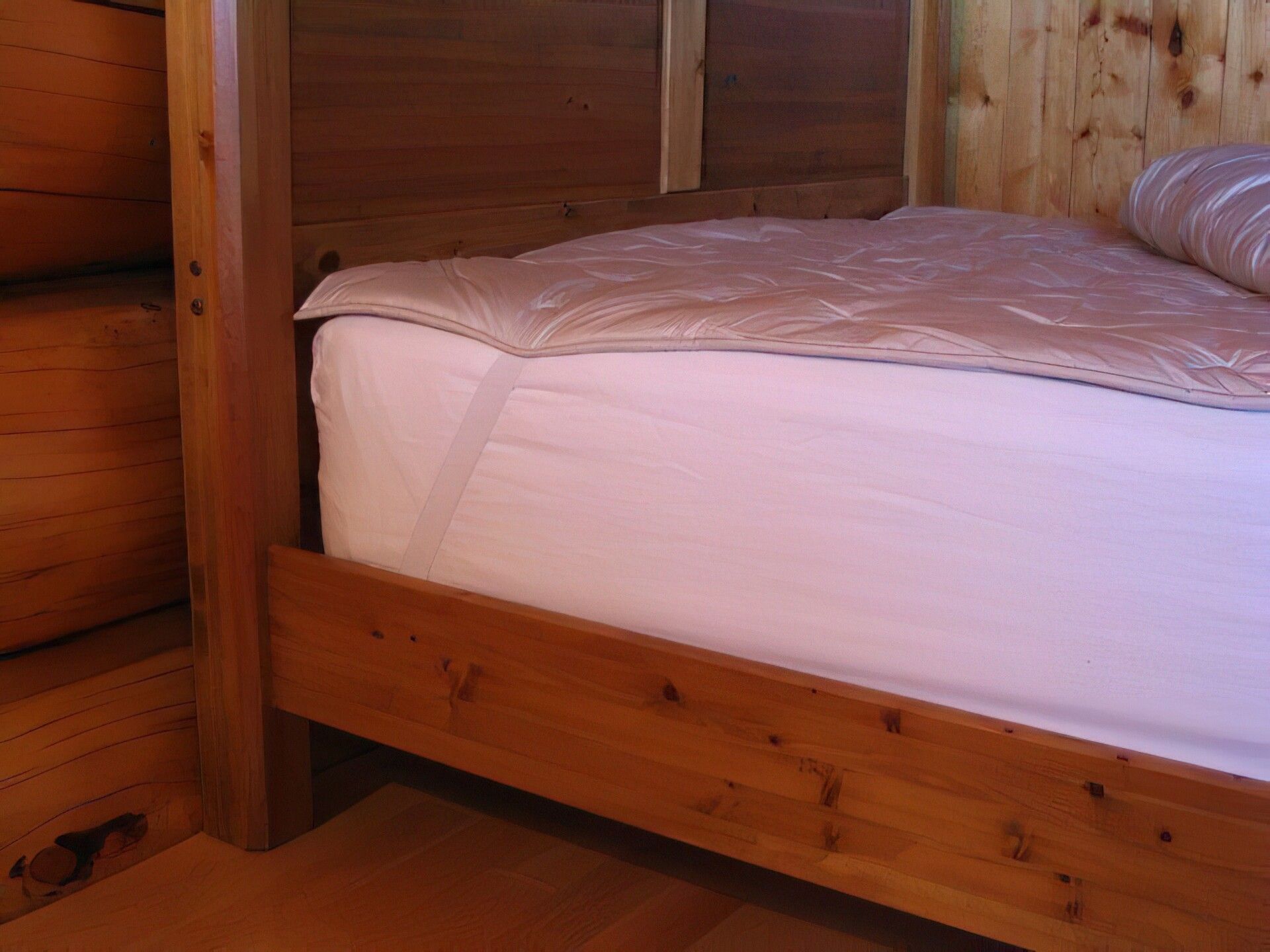 Crescent Moon Natural Alpaca Wool Hypoallergenic Mattress Pad