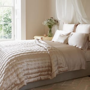 GingerLily Windsor Silk Coverlet