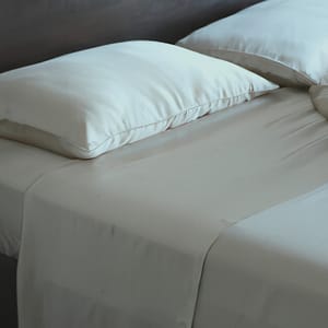 Perle Silk Charmeuse Silk Sheets