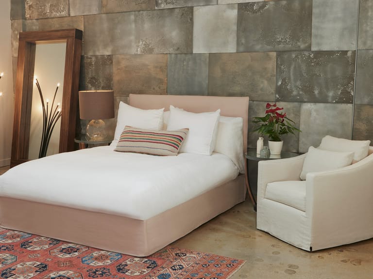 Cisco Home April Bed image