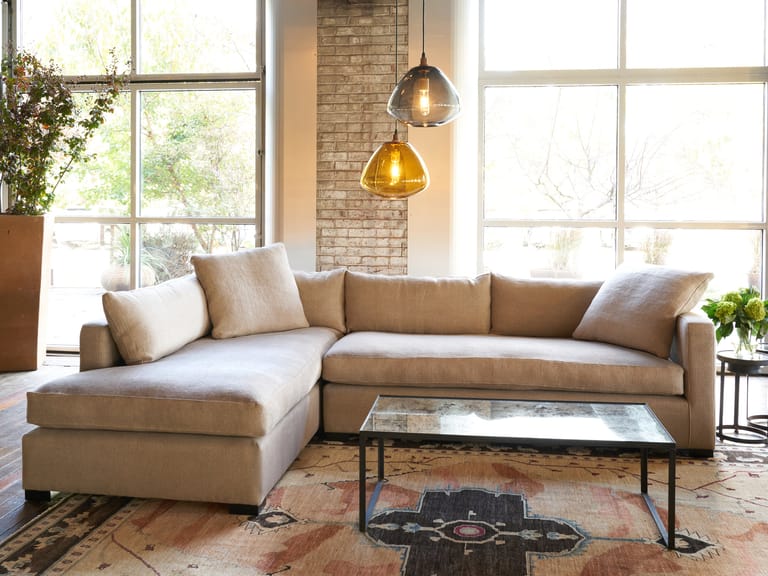 Cisco Home Agosto Sectional image