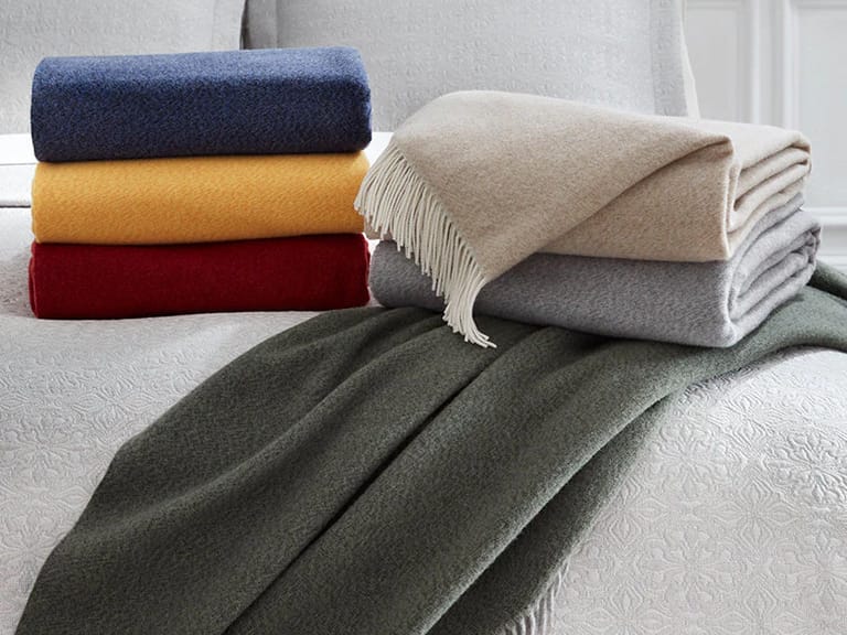 Sferra Matese Merino Wool Throw Blanket image