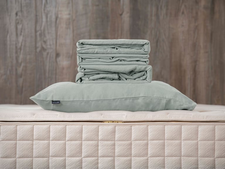 Naturepedic Organic Linen Duvet Cover Sets image