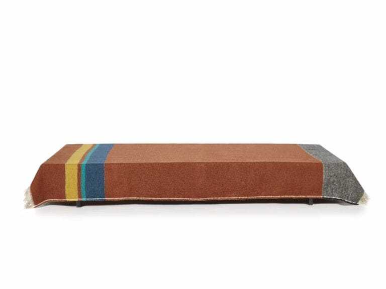 Libeco Redwood Linen and Wool Throw image