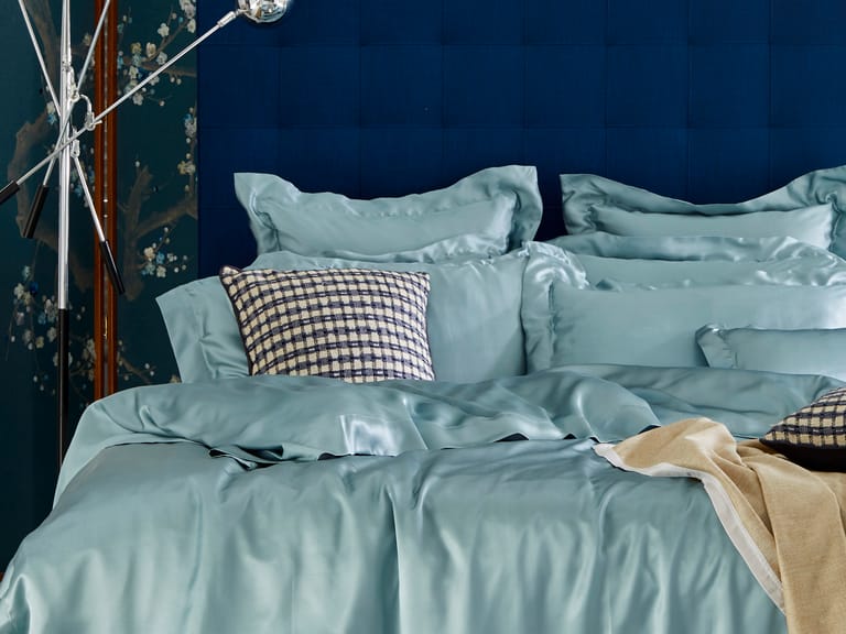 GingerLily Silk Fitted Sheet image