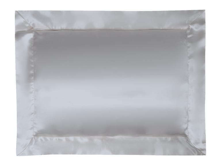 GingerLily Silk Pillowcases image