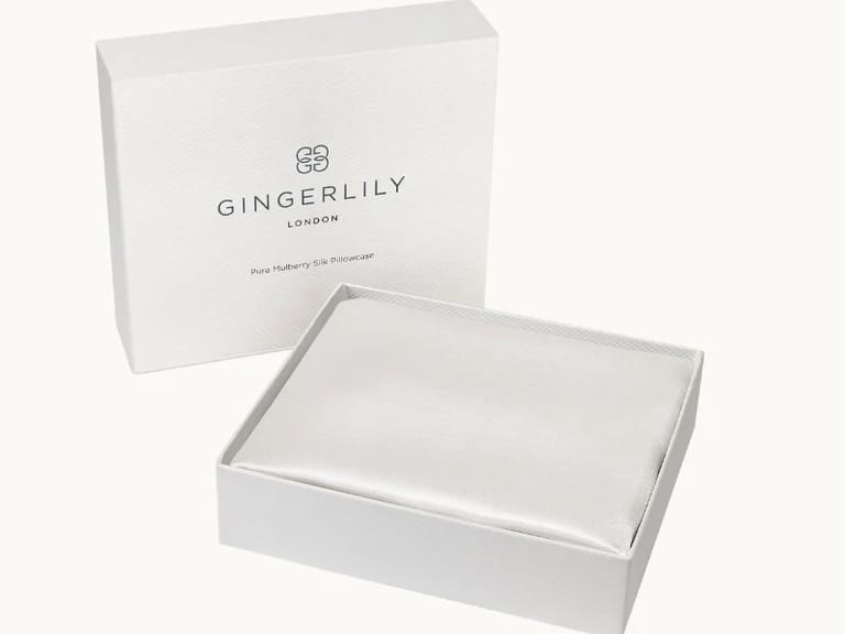 GingerLily Beauty Box Silk Pillowcase