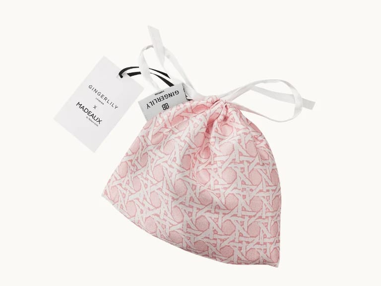 GingerLily Silk Eye Mask with pouch image