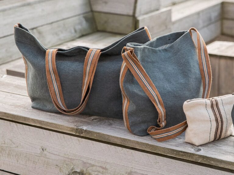 Libeco Linen Atlas Shoulder Sac Bag image