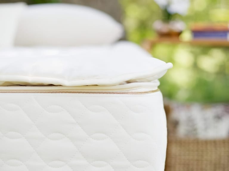 Savvy Rest Natural Savvy Woolsy Mattress Topper image