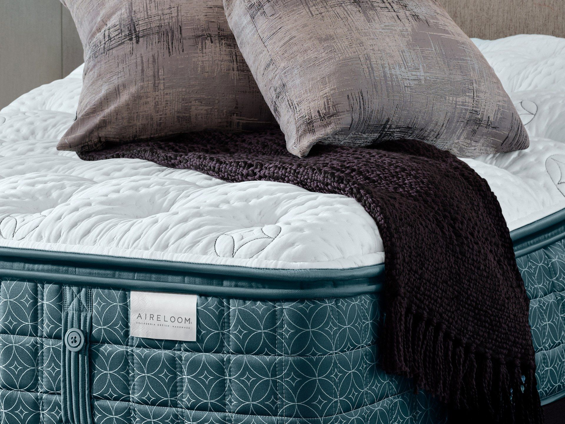 Aireloom Luxetop M2 Plush Luxury Mattresses
