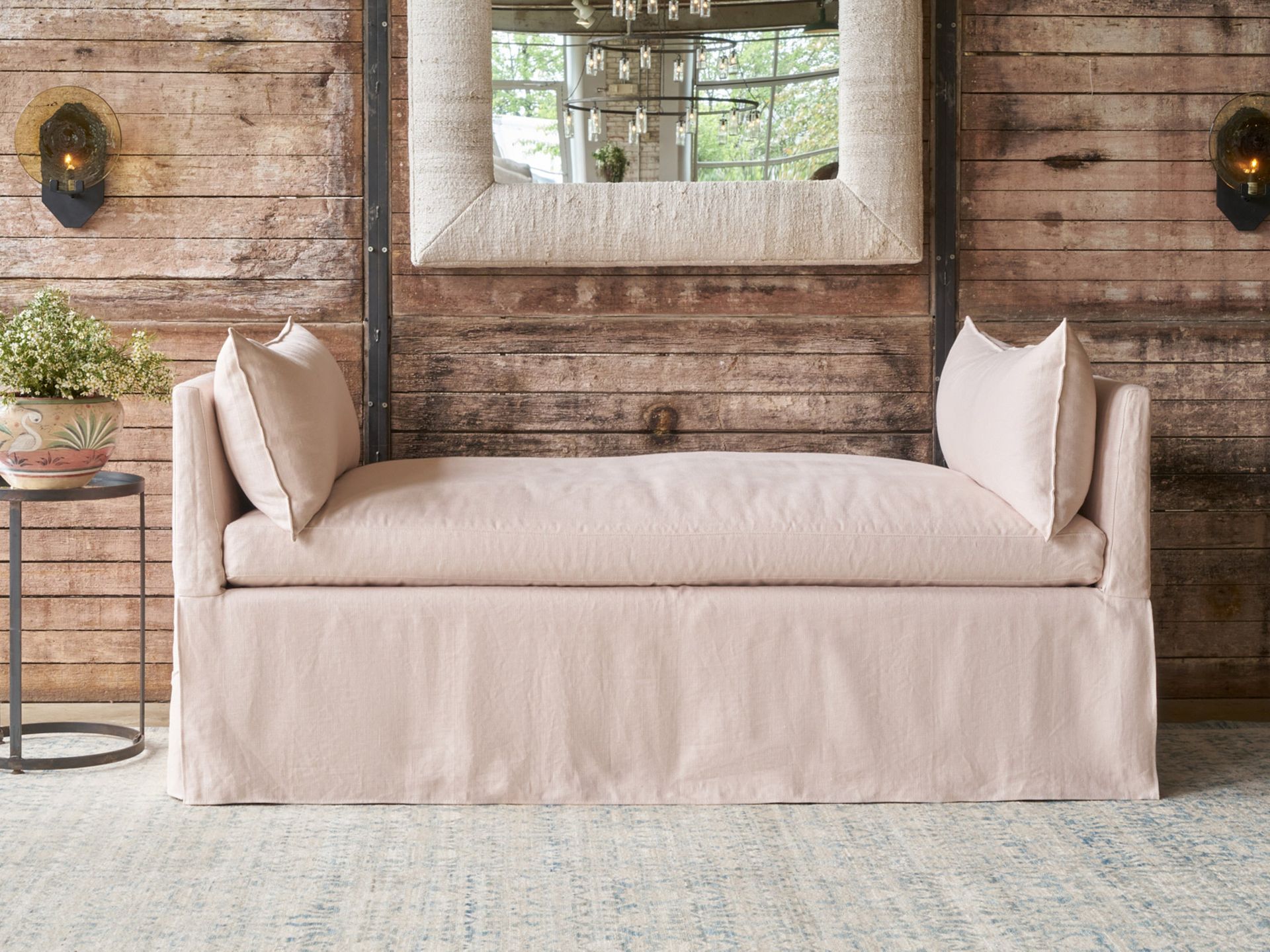 Slipcovered daybed discount