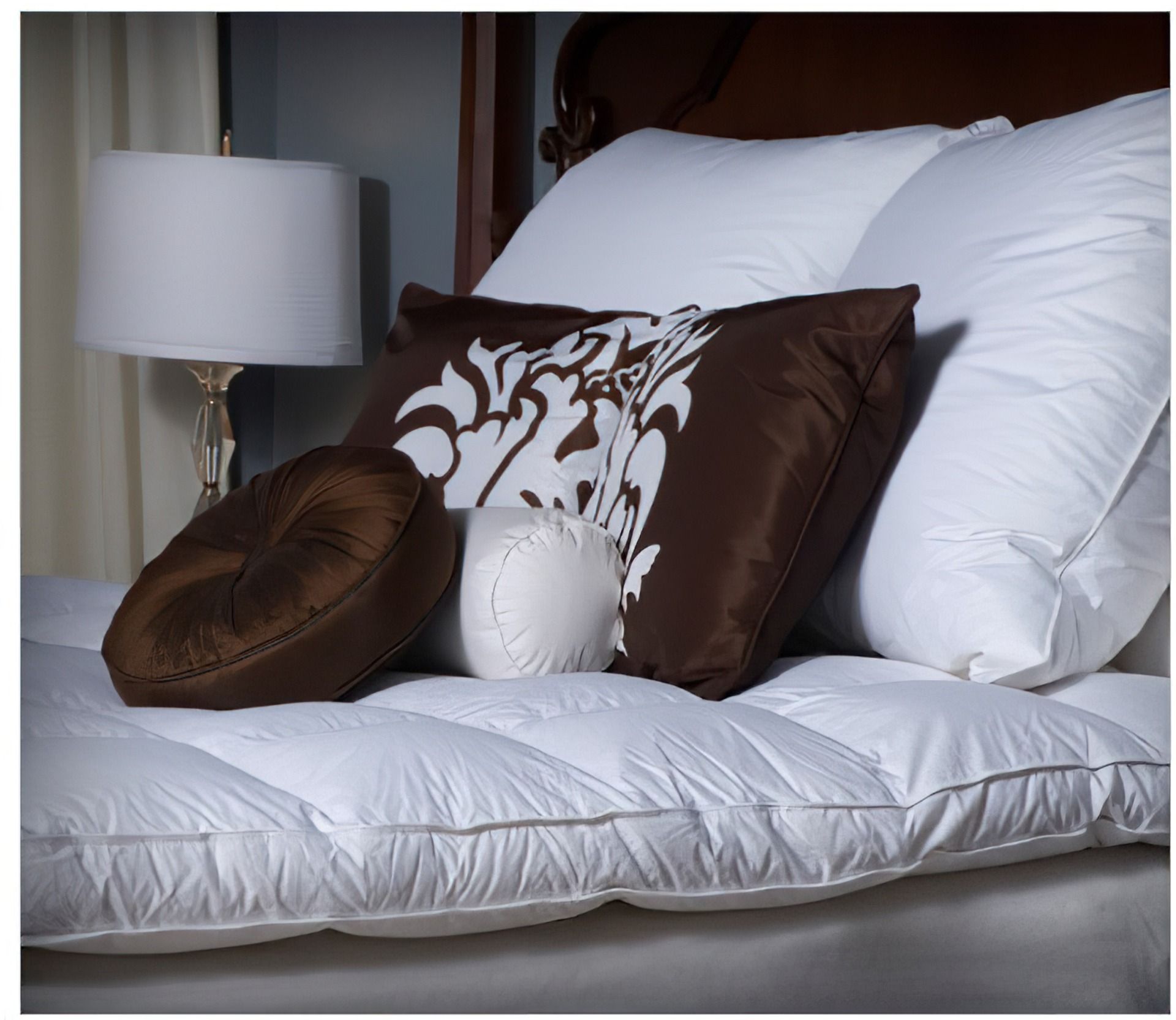 Down feather bed outlet