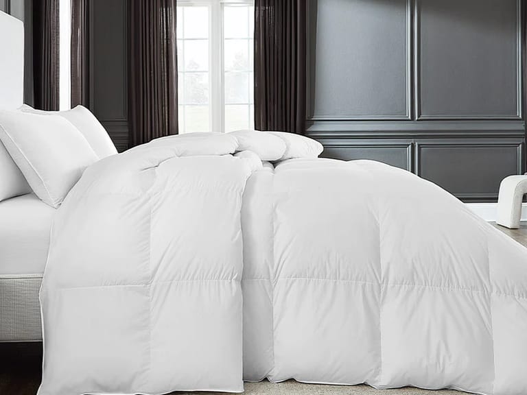 Sferra cardigan pillow top