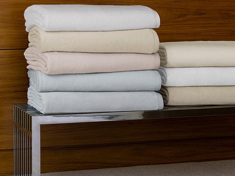Sferra blanket sale top