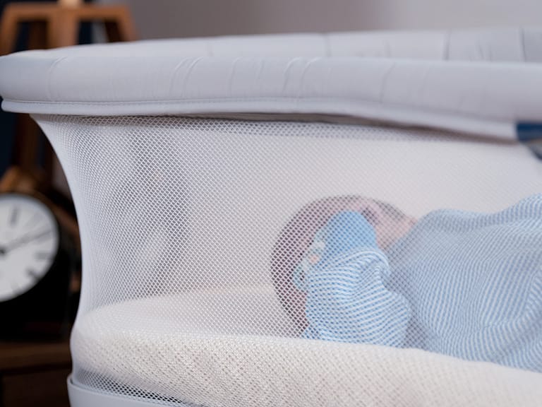Naturepedic hugable Organic Breathable Bassinet