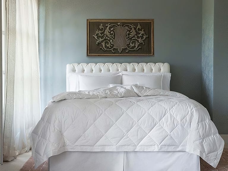 Sferra Tilney White Goose Down Blanket twin