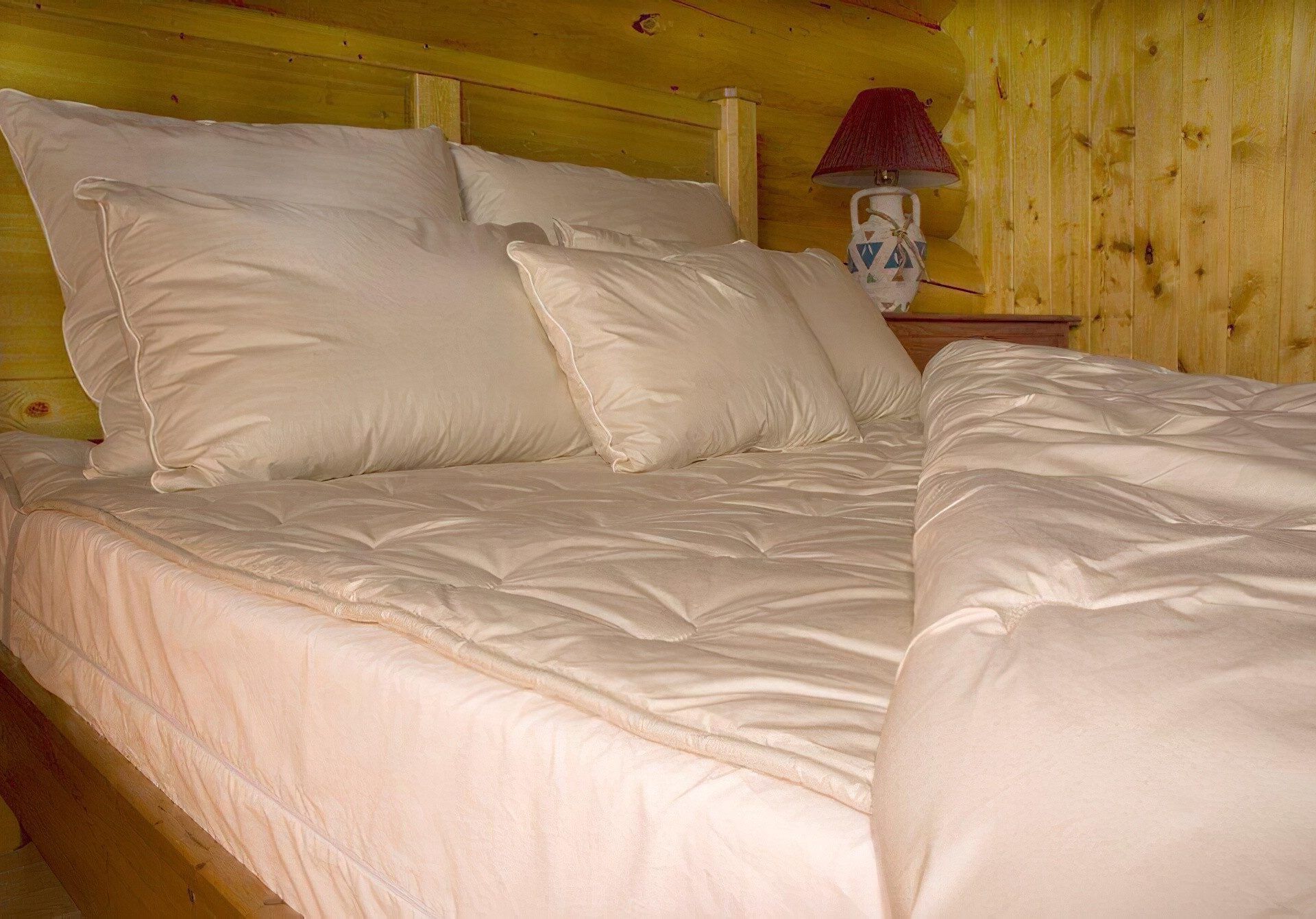 Crescent Moon Natural Alpaca Wool Hypoallergenic Mattress Pad