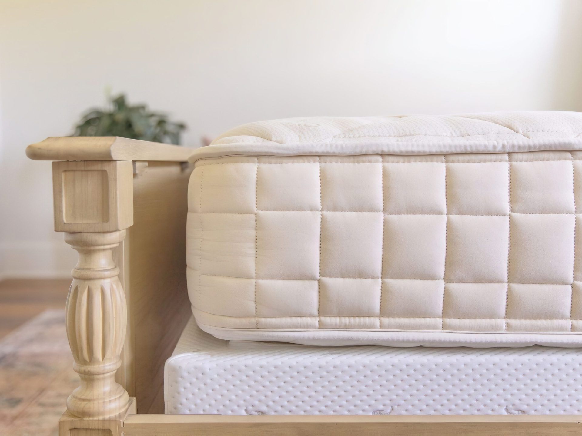 Naturepedic Chorus Organic Cotton Mattress Bed in a Box Organic Innerspring Mattresses