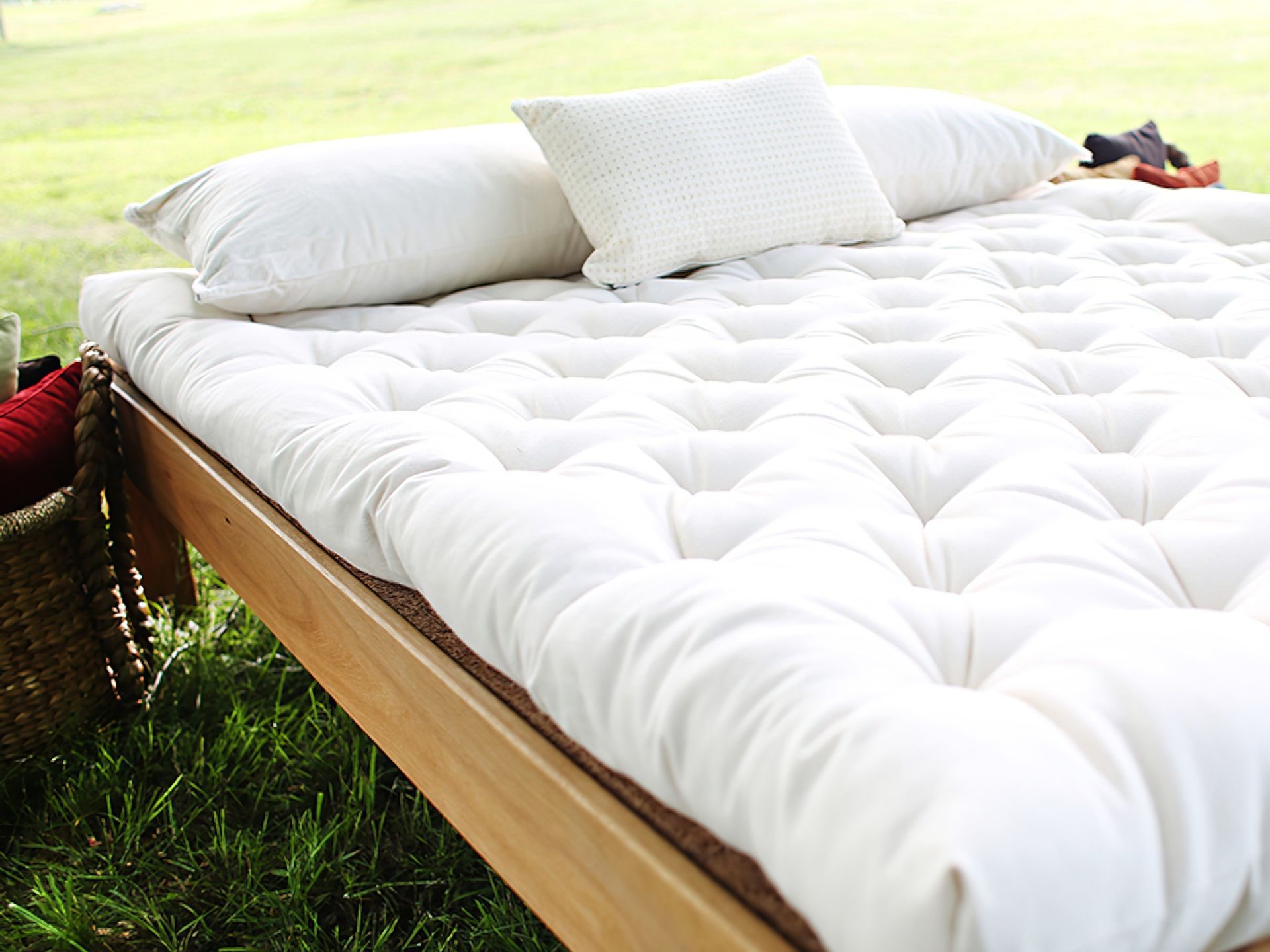 Savvy Rest Pastoral Wool Mattress