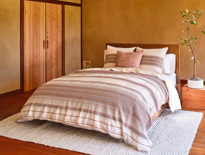 Coyuchi Lost Coast Organic Cotton Duvet Cover image