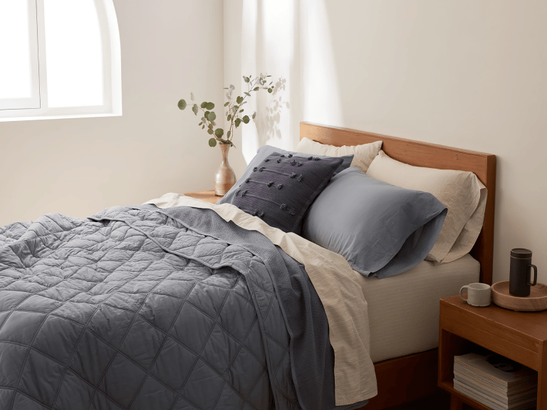 Coyuchi Organic Cotton Washable Comforter and Duvet Insert image