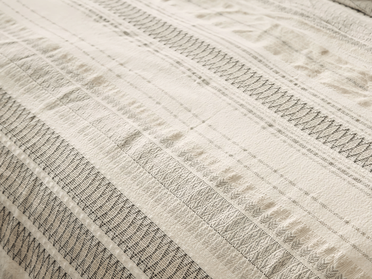 Coyuchi Lost Coast Organic Cotton Duvet Cover image
