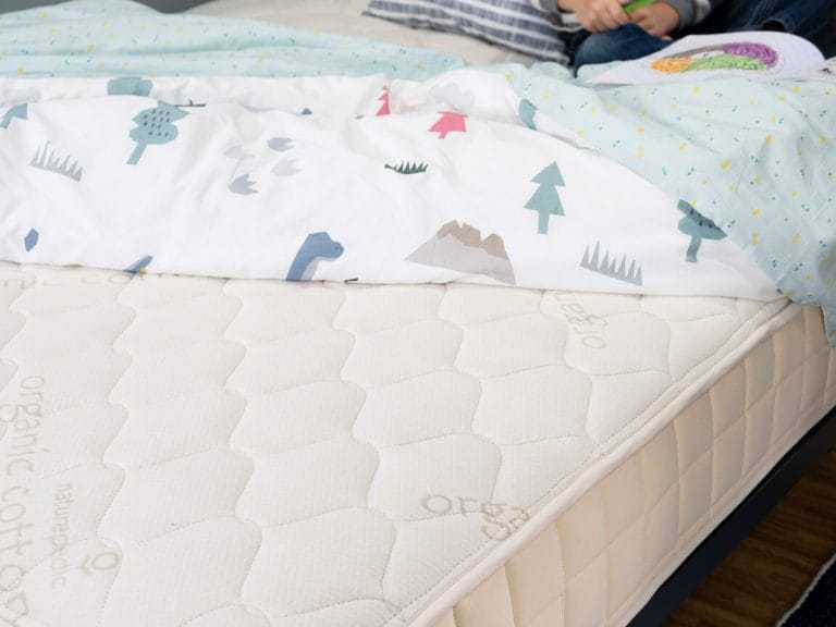 Naturepedic Verse Organic Cotton Kids Mattress image