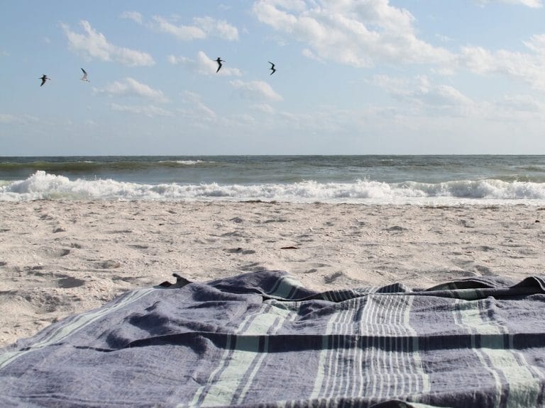 LinenCasa Linen Beach Towel image